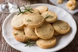 caramel colour for biscuits in gujarat